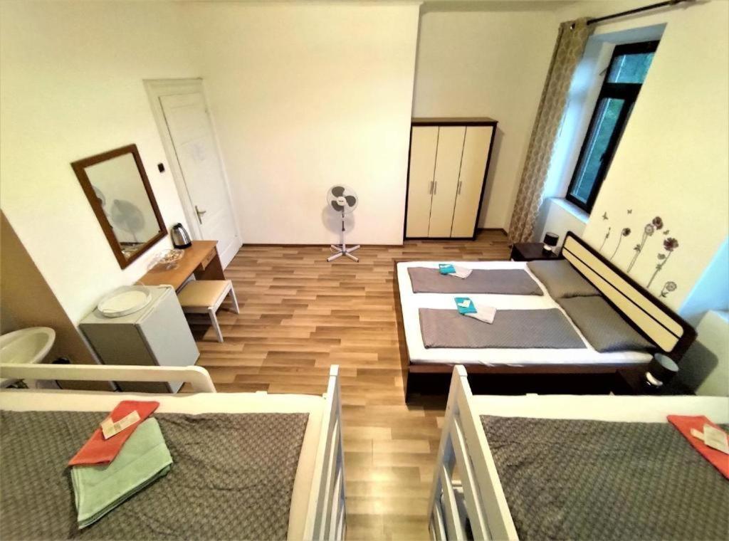 San Valentino Hotel Basanija Luaran gambar