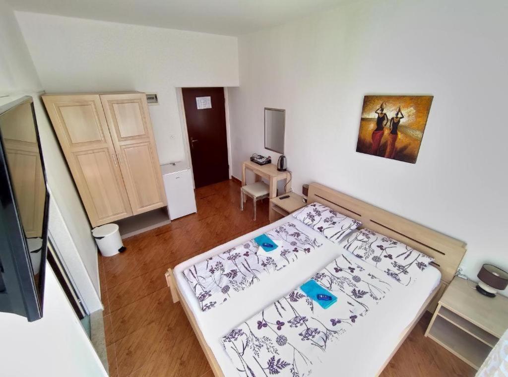 San Valentino Hotel Basanija Luaran gambar