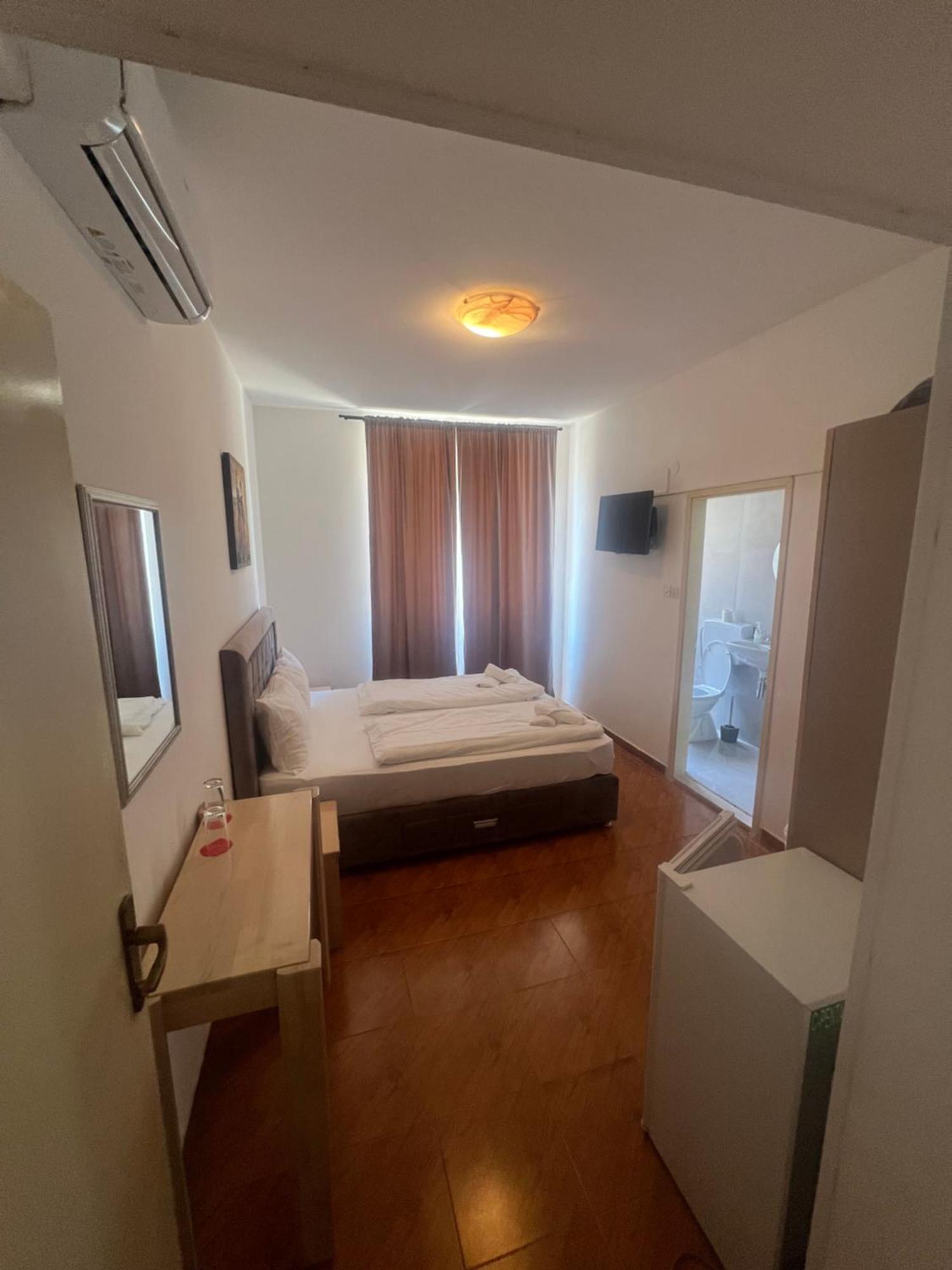 San Valentino Hotel Basanija Luaran gambar